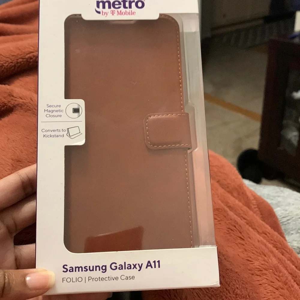 Samsung Galaxy A11 FOLIO | Protective Case Metro by T-Mobile
